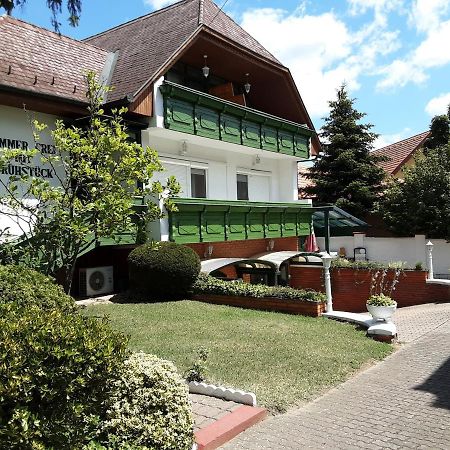 St Hubertus Panzio Bed & Breakfast Hévíz Екстериор снимка